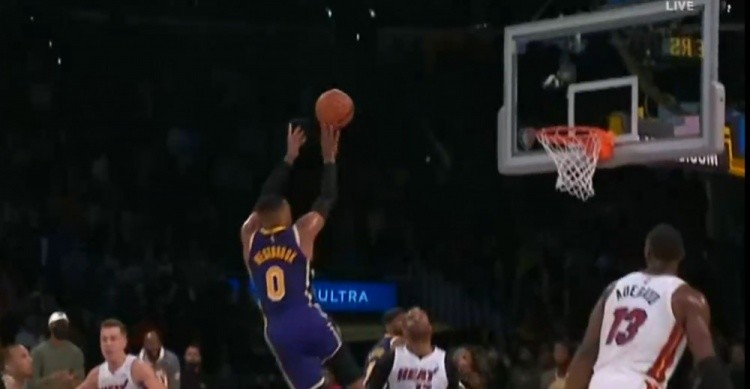  帕尔默远射世界波切尔西绝杀布莱顿获关键三分